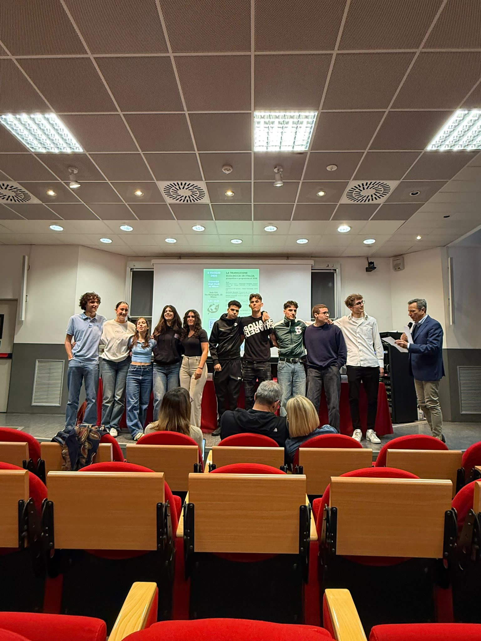 I ragazzi premiati.jpg